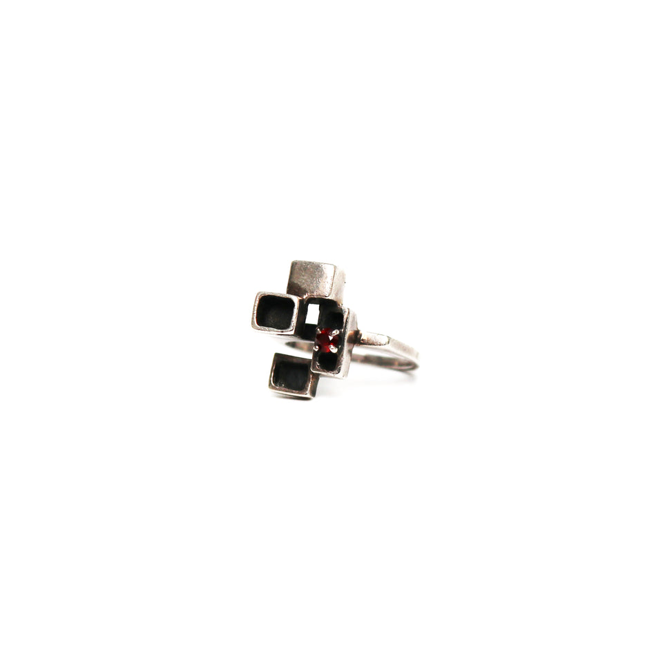 Abstract Silver Ring with Onyx and Garnet Accents